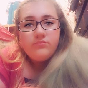 Meet your Posher, Georgia